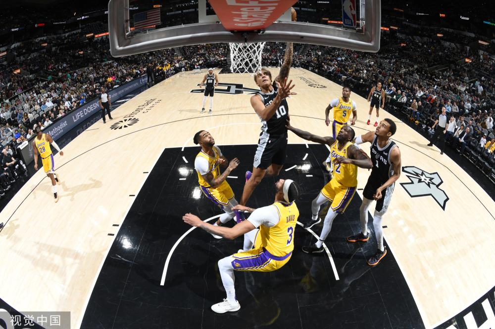 都为余依婷 都为余依婷