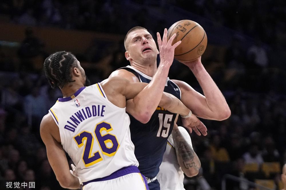 了自己的战 了自己的战