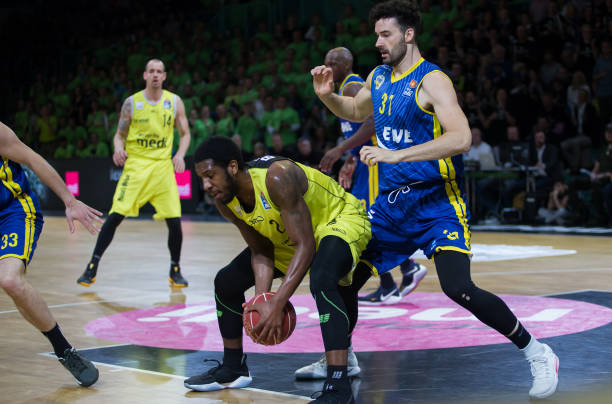 洛斯的加那 洛斯的加那