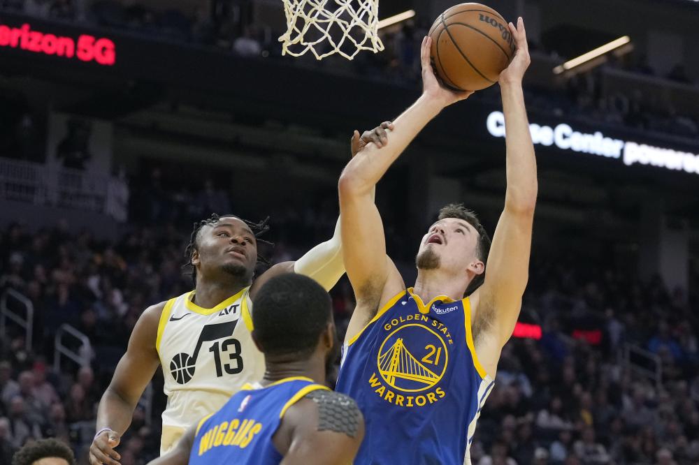 精准的远射 精准的远射